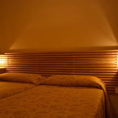 فندق Augustus 3*